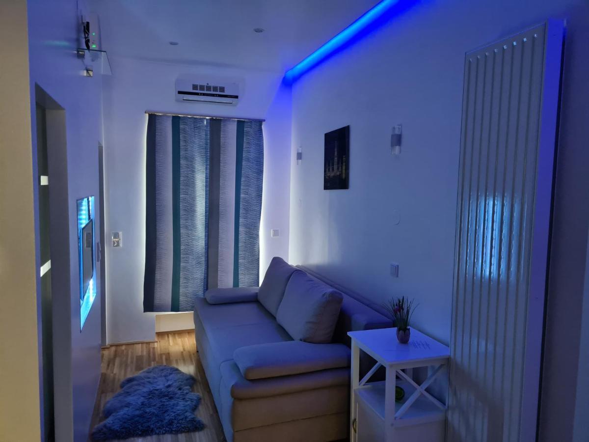 Lapi 1150 Apartment *